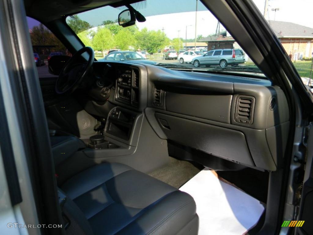 2005 Silverado 1500 LS Crew Cab - Silver Birch Metallic / Medium Gray photo #20