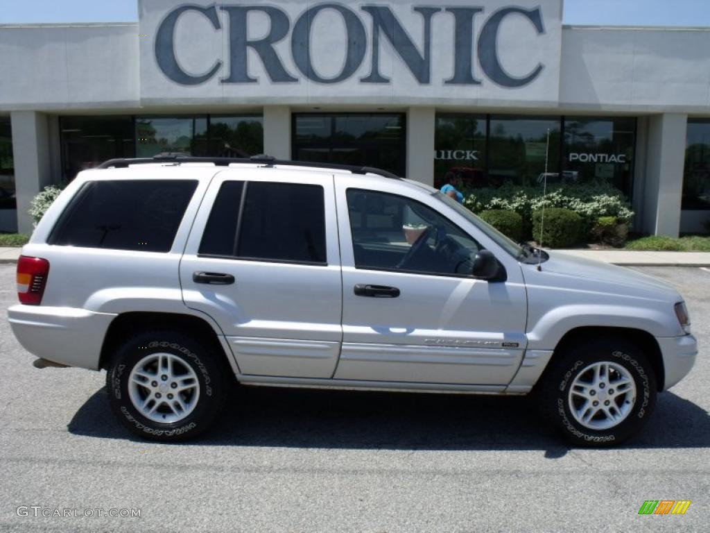 2004 Grand Cherokee Special Edition - Bright Silver Metallic / Taupe photo #1