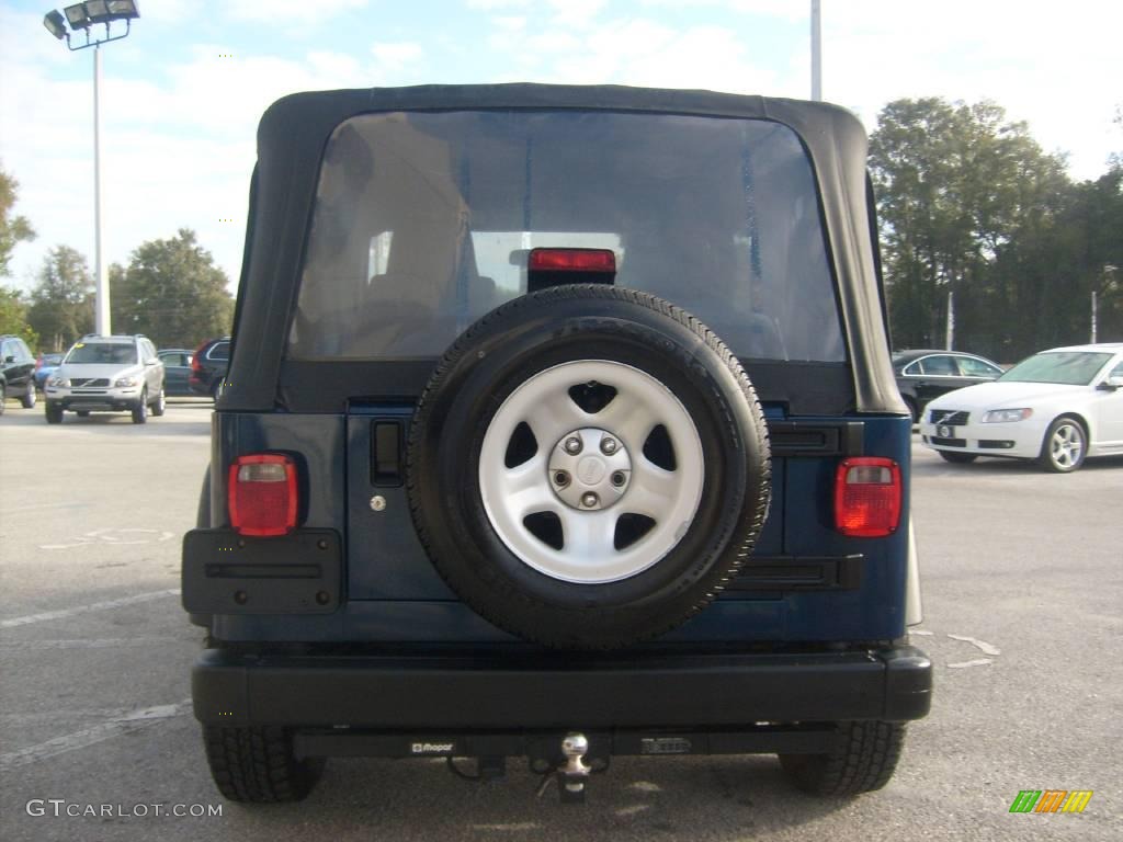 2004 Wrangler X 4x4 - Patriot Blue Pearl / Dark Slate Gray photo #4