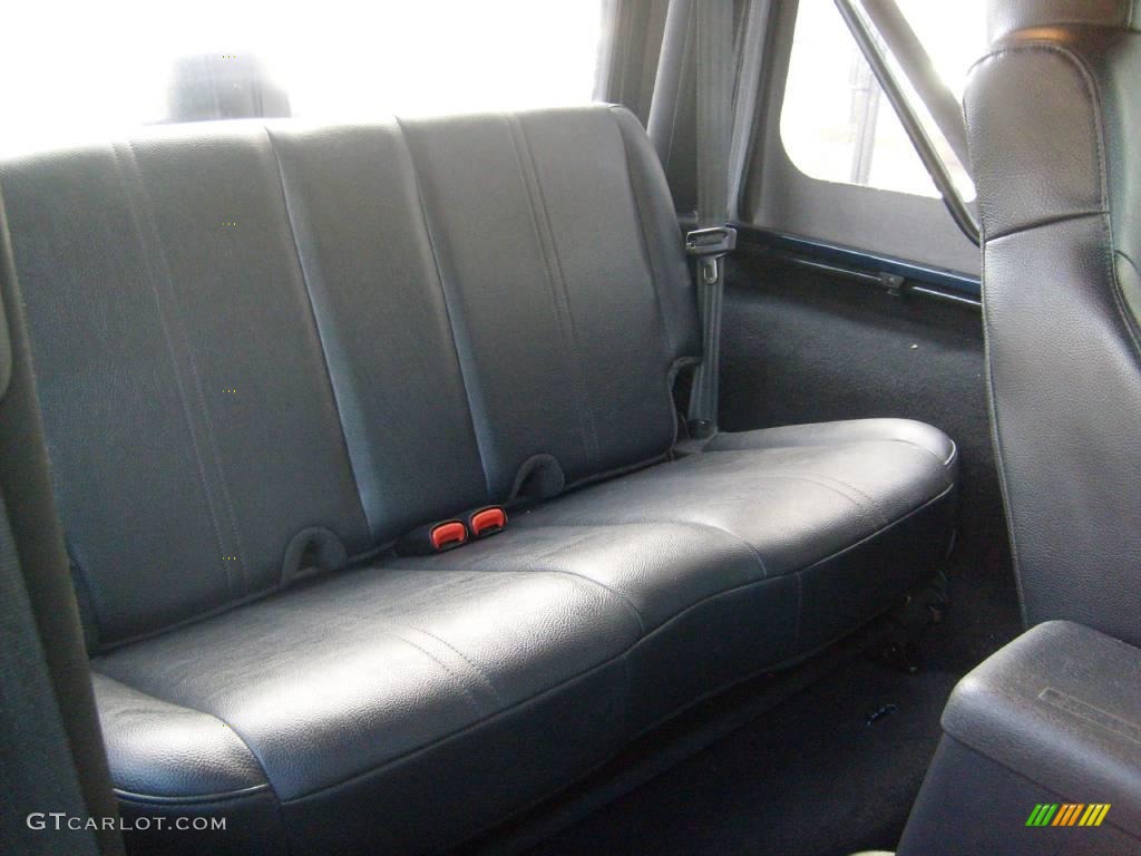 2004 Wrangler X 4x4 - Patriot Blue Pearl / Dark Slate Gray photo #19