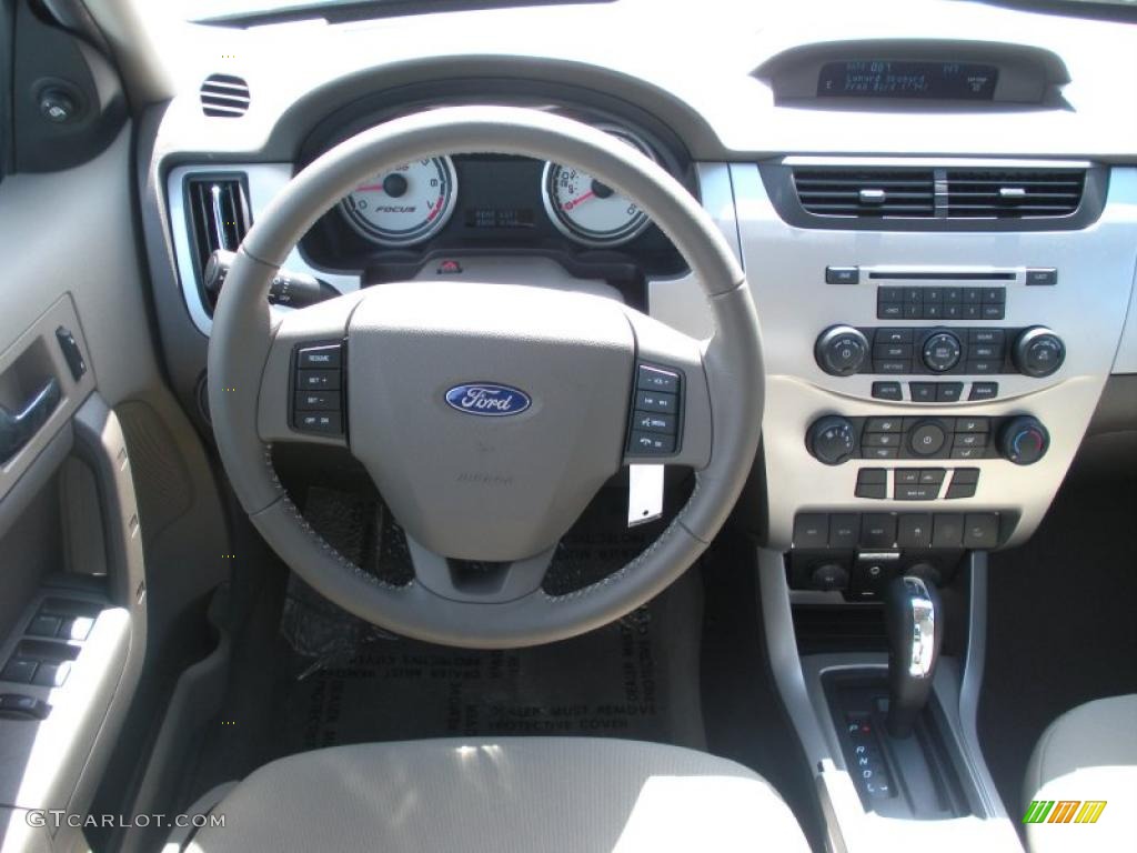 2010 Focus SES Sedan - Sterling Grey Metallic / Medium Stone photo #7