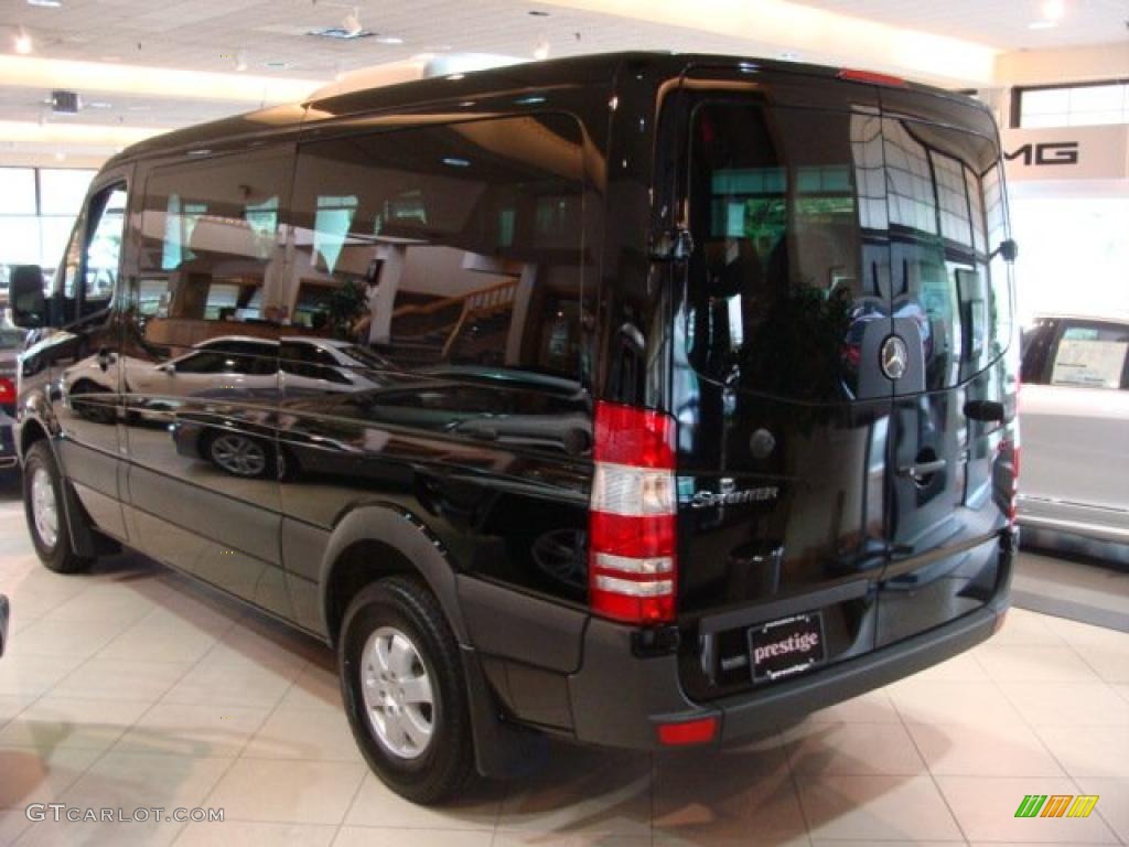 2010 Sprinter 2500 Passenger Van - Black / Black photo #3