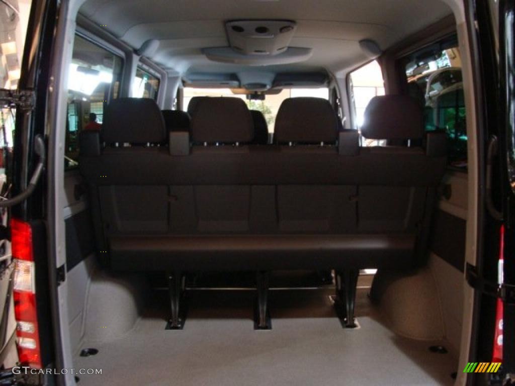 2010 Sprinter 2500 Passenger Van - Black / Black photo #12