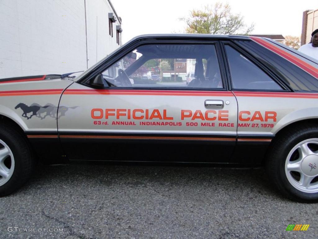 1979 Pewter Metallic Ford Mustang Indianapolis 500 Official Pace Car 28461409 Photo 12 1979 Pewter Metallic Ford Mustang Indianapolis 500 Official Pace Car 28461409 Photo 12