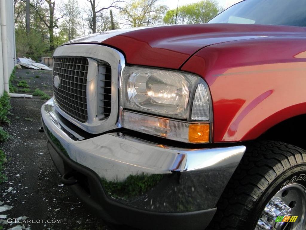 2003 Excursion XLT 4x4 - Red Fire Metallic / Medium Parchment photo #17