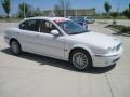 White Onyx - X-Type 3.0 Sedan Photo No. 2