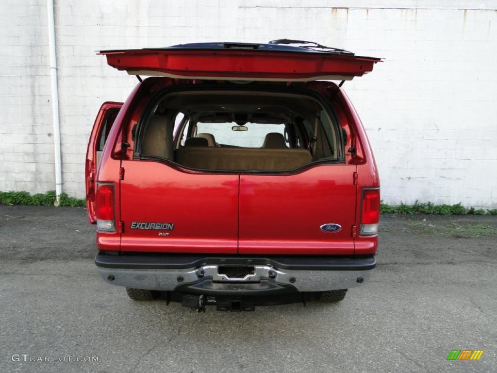 2003 Excursion XLT 4x4 - Red Fire Metallic / Medium Parchment photo #21