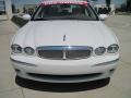 White Onyx - X-Type 3.0 Sedan Photo No. 5