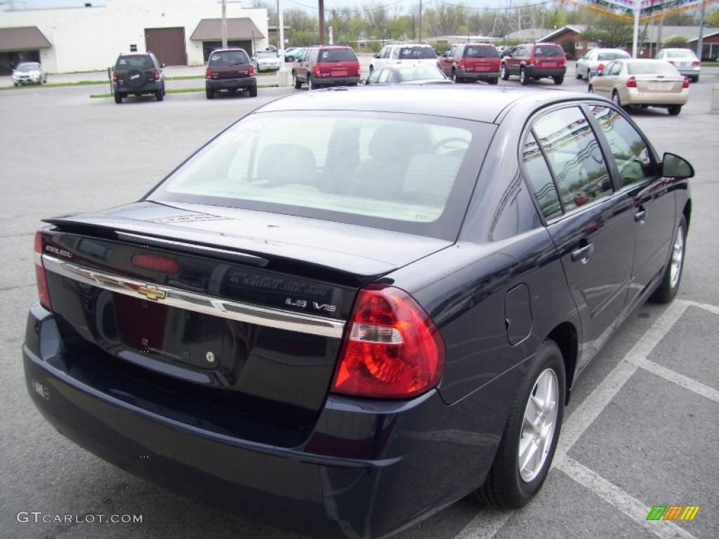 2005 Malibu LS V6 Sedan - Dark Blue Metallic / Gray photo #11