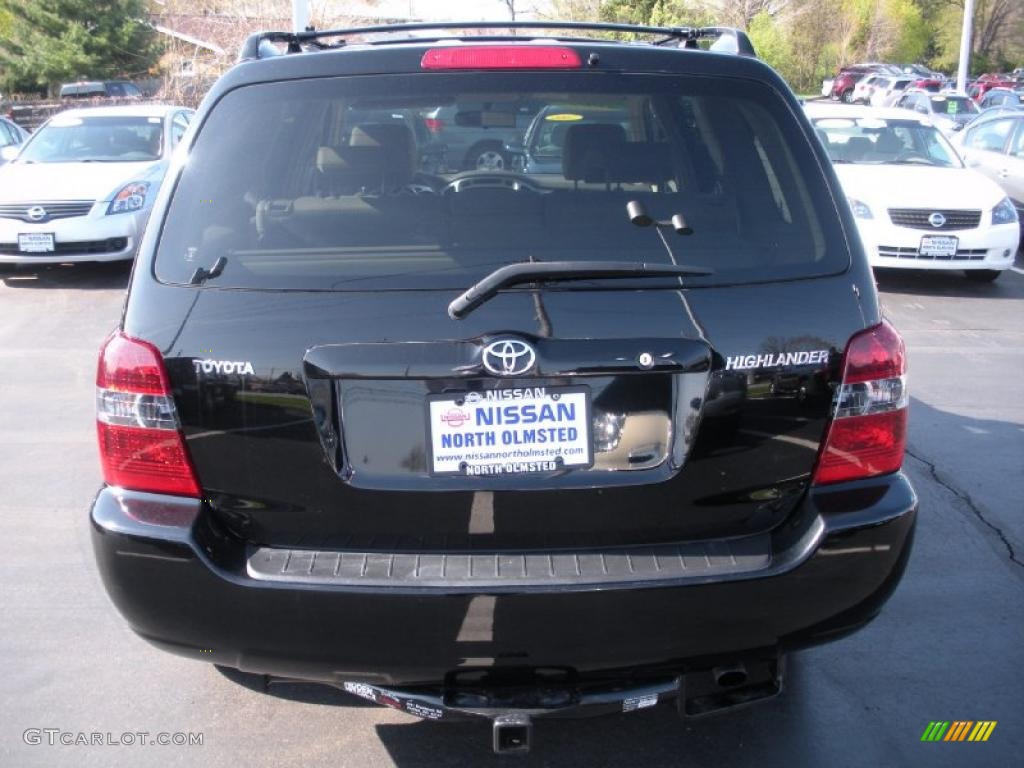 2007 Highlander  - Black / Ivory Beige photo #6