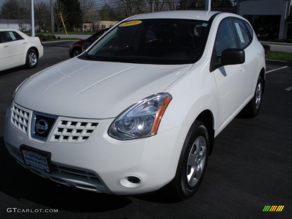 2009 Rogue S AWD - Phantom White / Black photo #1