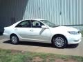 Super White - Camry LE Photo No. 17