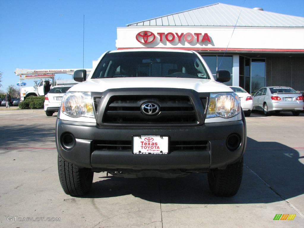 2006 Tacoma Access Cab 4x4 - Super White / Taupe photo #2