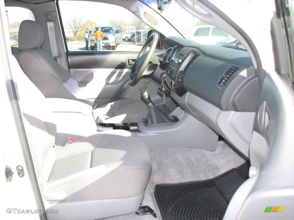 2006 Tacoma Access Cab 4x4 - Super White / Taupe photo #9