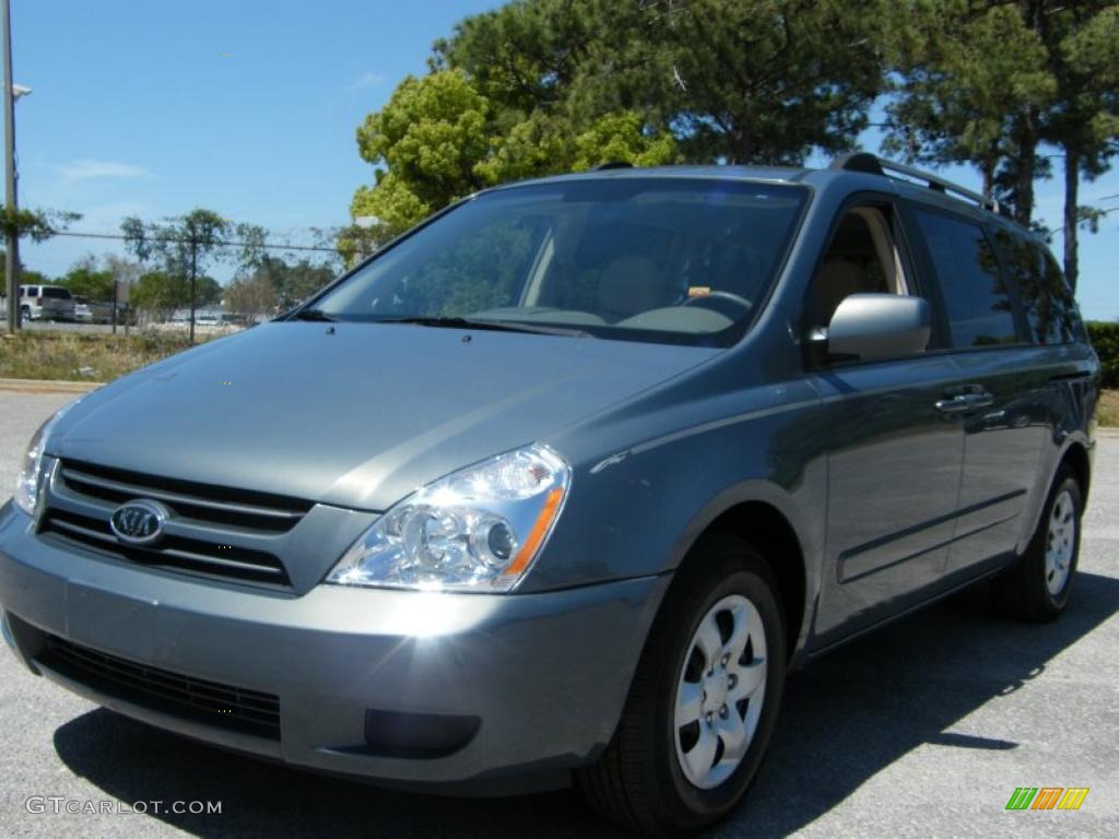 Glacier Blue Kia Sedona