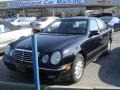 Black - E 320 Sedan Photo No. 1
