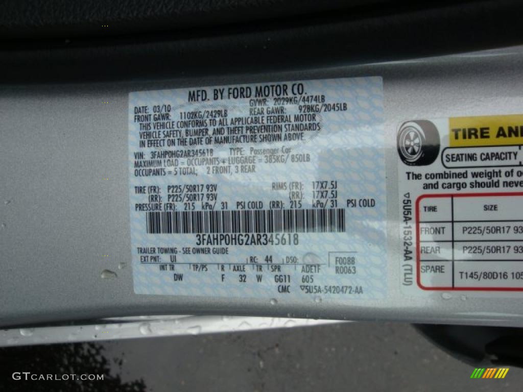 2010 Fusion SE V6 - Brilliant Silver Metallic / Charcoal Black photo #20