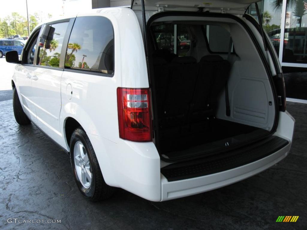 2010 Grand Caravan SE - Stone White / Dark Slate Gray/Light Shale photo #9