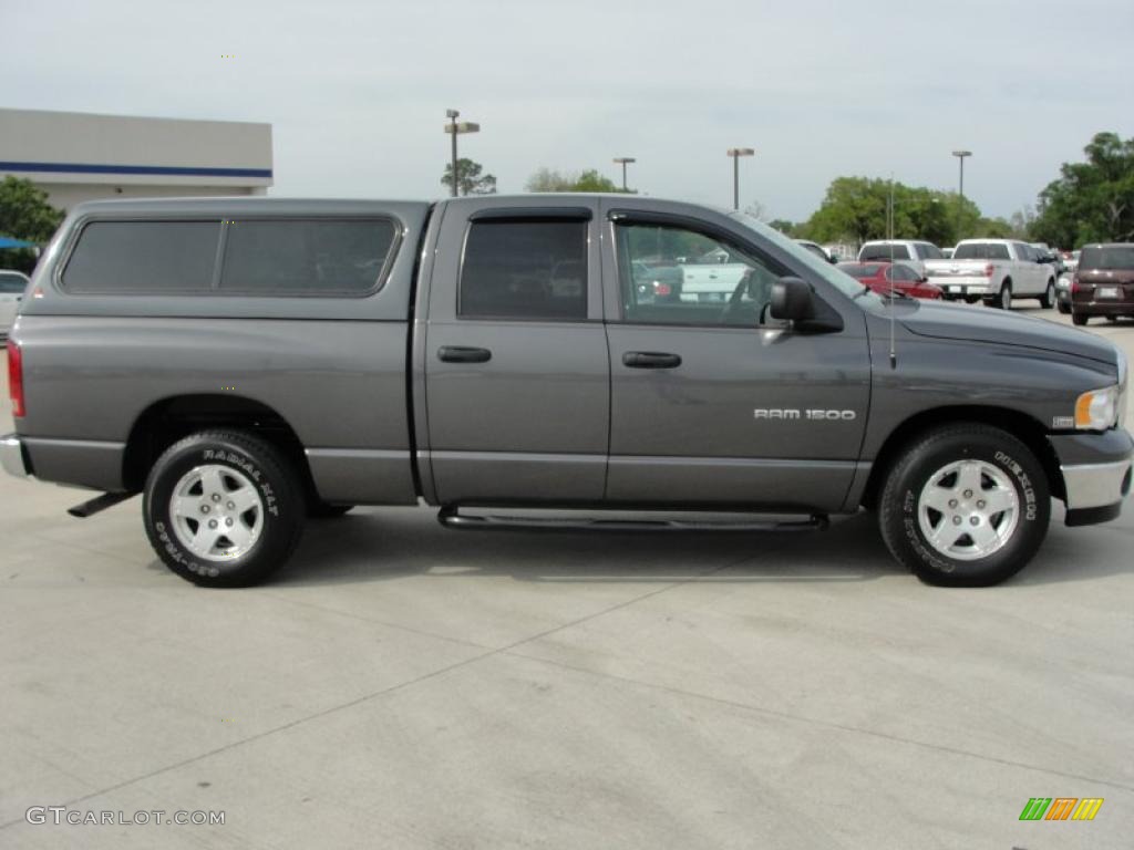 2004 Ram 1500 SLT Quad Cab - Graphite Metallic / Dark Slate Gray photo #2