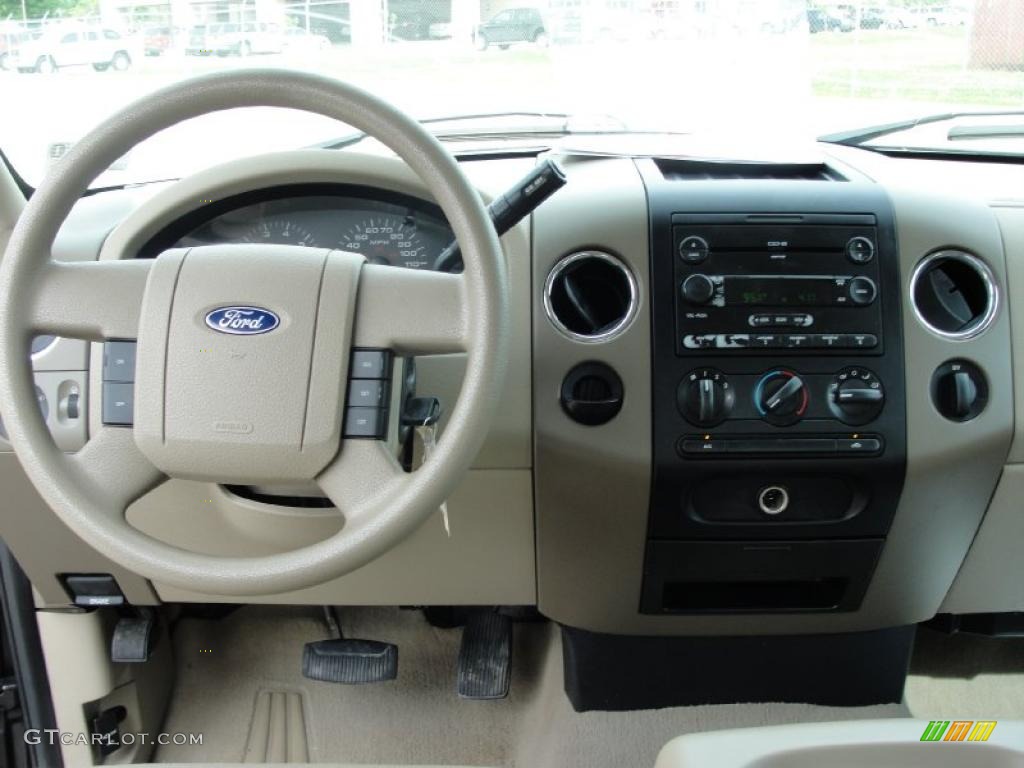 2005 F150 XLT SuperCab - Dark Stone Metallic / Tan photo #39