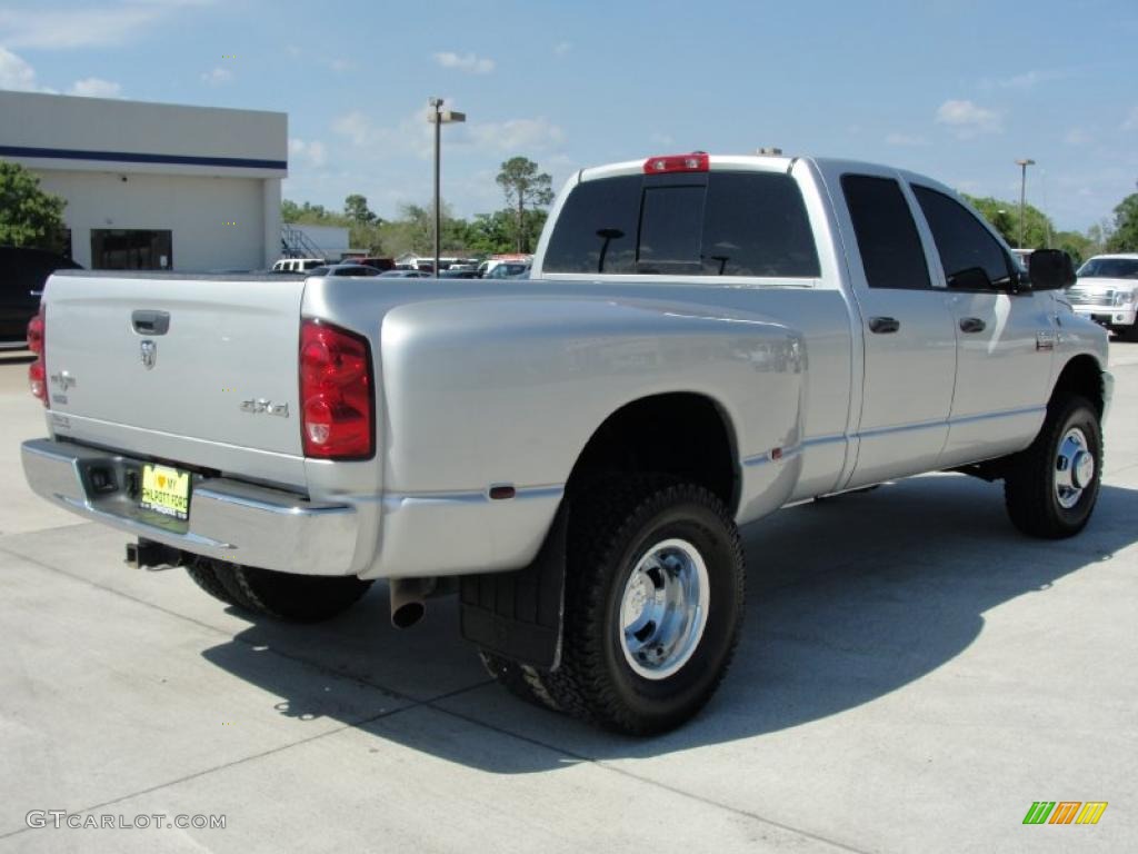 2008 Ram 3500 Lone Star Quad Cab 4x4 Dually - Bright Silver Metallic / Medium Slate Gray photo #3