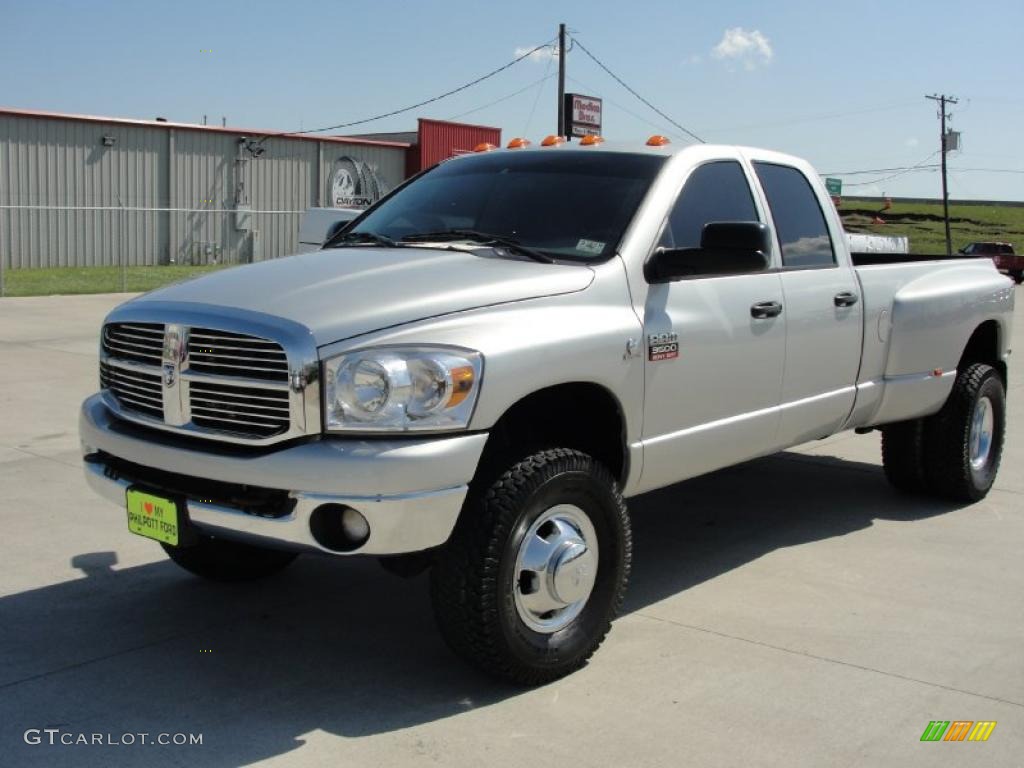 2008 Ram 3500 Lone Star Quad Cab 4x4 Dually - Bright Silver Metallic / Medium Slate Gray photo #7