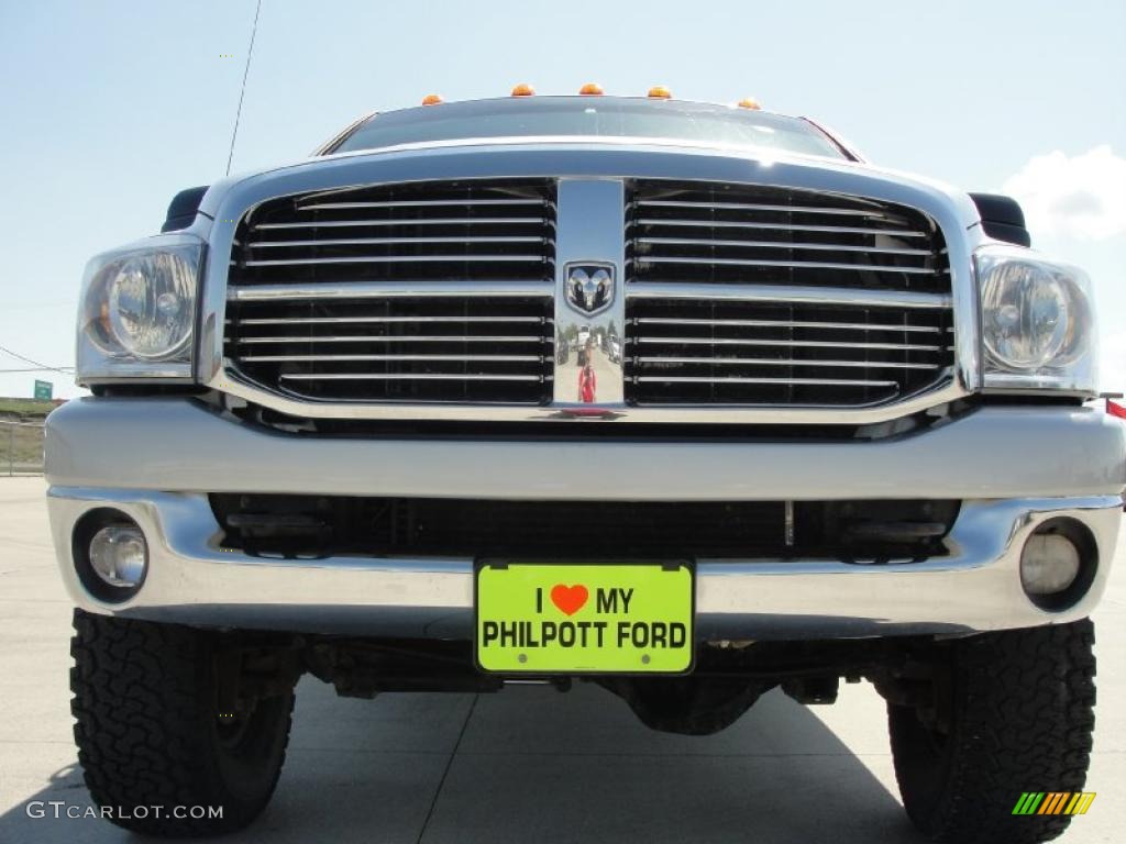 2008 Ram 3500 Lone Star Quad Cab 4x4 Dually - Bright Silver Metallic / Medium Slate Gray photo #9