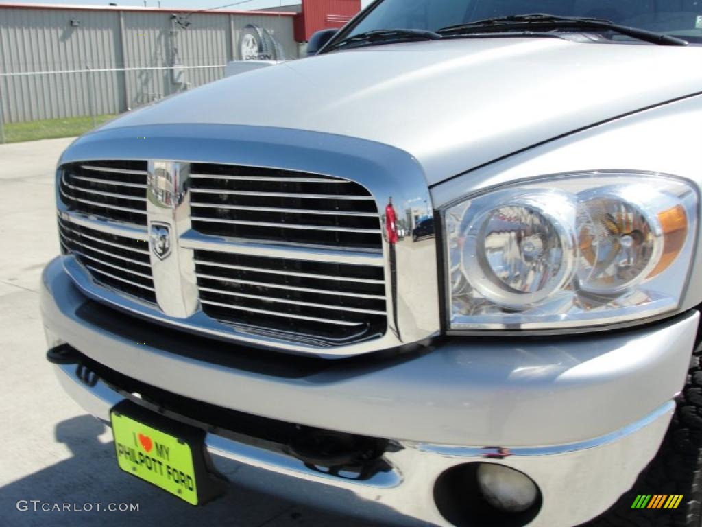 2008 Ram 3500 Lone Star Quad Cab 4x4 Dually - Bright Silver Metallic / Medium Slate Gray photo #12