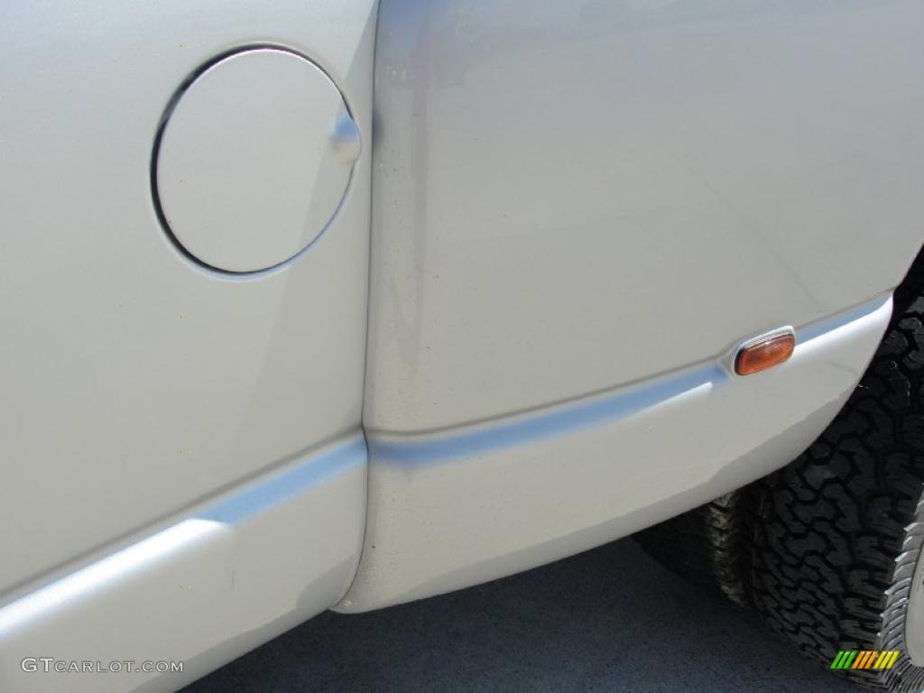 2008 Ram 3500 Lone Star Quad Cab 4x4 Dually - Bright Silver Metallic / Medium Slate Gray photo #26