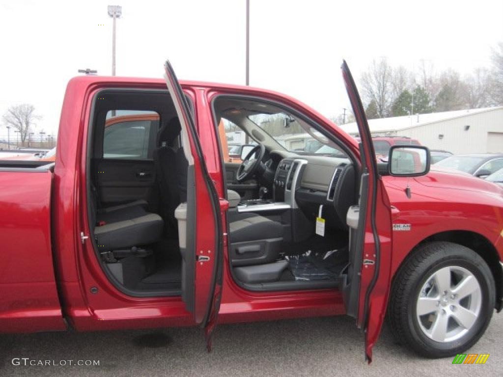 2010 Ram 1500 Big Horn Quad Cab 4x4 - Inferno Red Crystal Pearl / Dark Slate/Medium Graystone photo #15