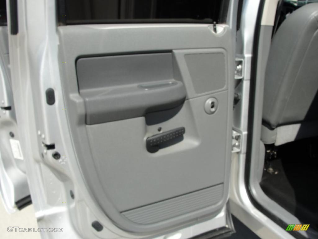 2008 Ram 3500 Lone Star Quad Cab 4x4 Dually - Bright Silver Metallic / Medium Slate Gray photo #35