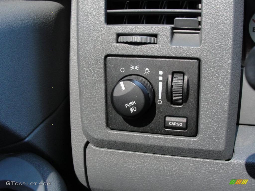2008 Ram 3500 Lone Star Quad Cab 4x4 Dually - Bright Silver Metallic / Medium Slate Gray photo #51