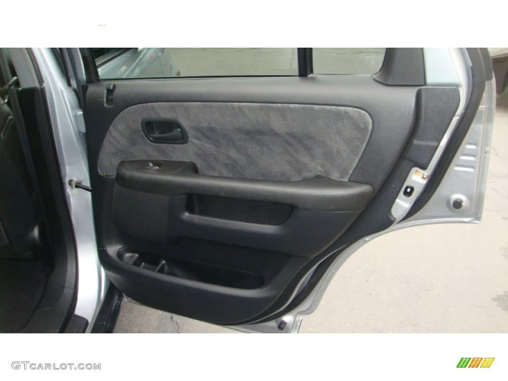 2004 CR-V EX 4WD - Satin Silver Metallic / Black photo #20