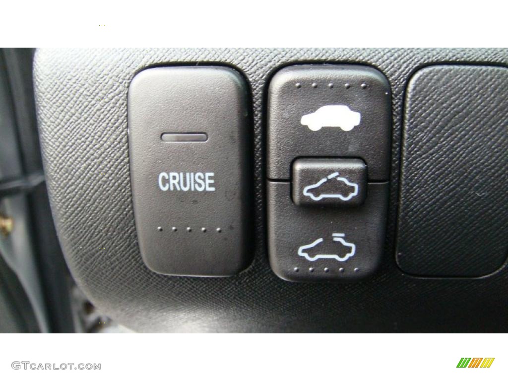 2004 CR-V EX 4WD - Satin Silver Metallic / Black photo #37