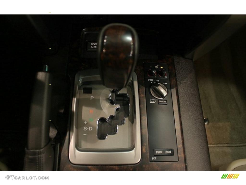 2010 Land Cruiser  - Black / Sand Beige photo #27