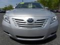 Titanium Metallic - Camry XLE Photo No. 7