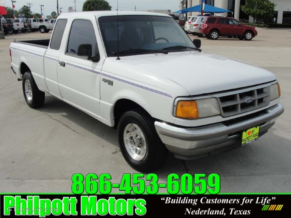 1994 Ranger XLT Extended Cab - Oxford White / Blue photo #1