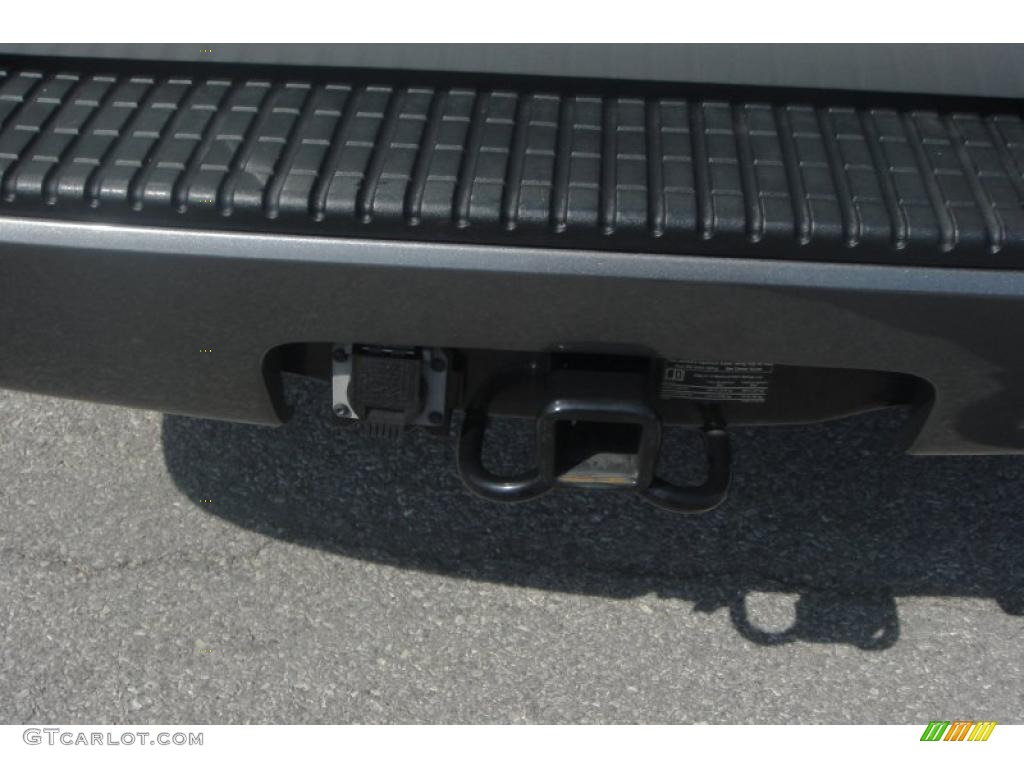 2005 Explorer XLT - Silver Birch Metallic / Graphite photo #6