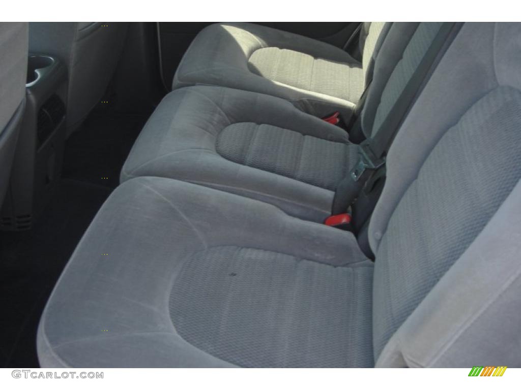 2005 Explorer XLT - Silver Birch Metallic / Graphite photo #41