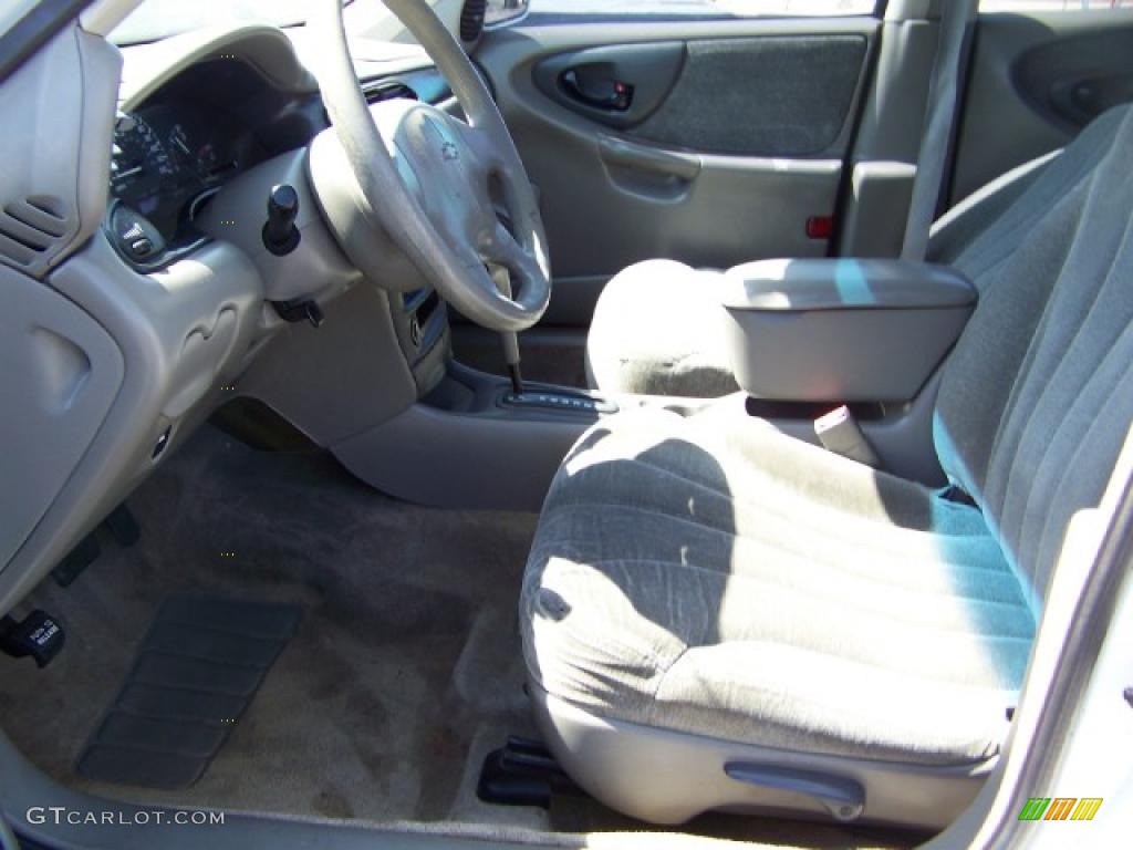 1998 Malibu Sedan - Bright White / Light Gray photo #9