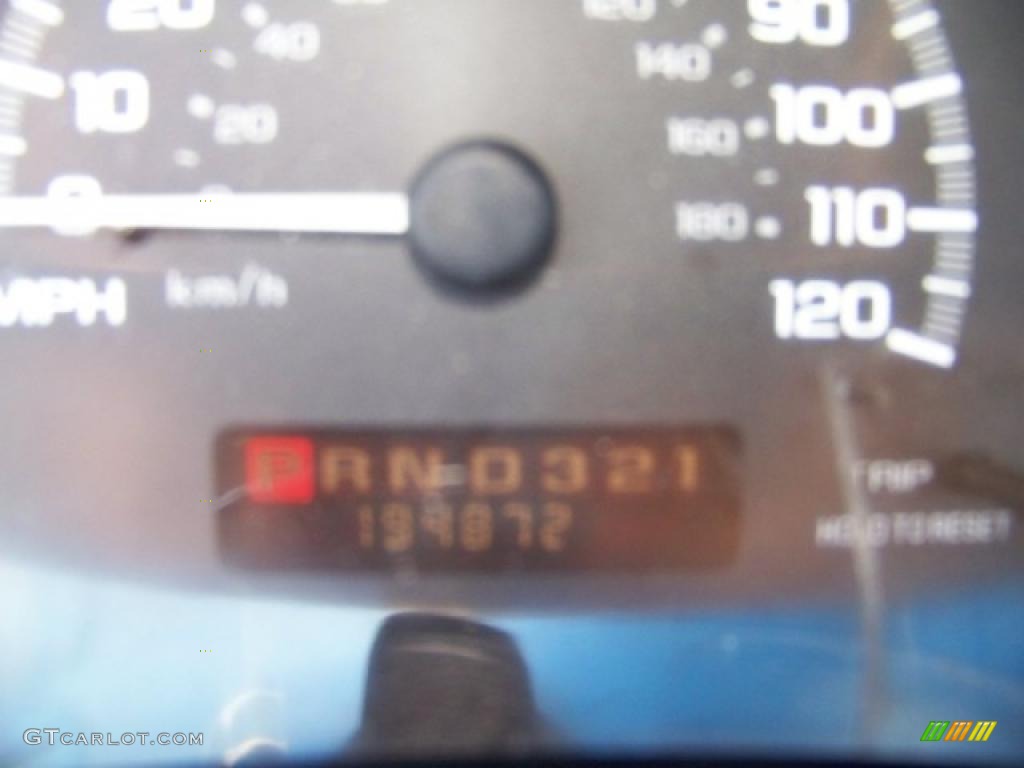 1998 Malibu Sedan - Bright White / Light Gray photo #12