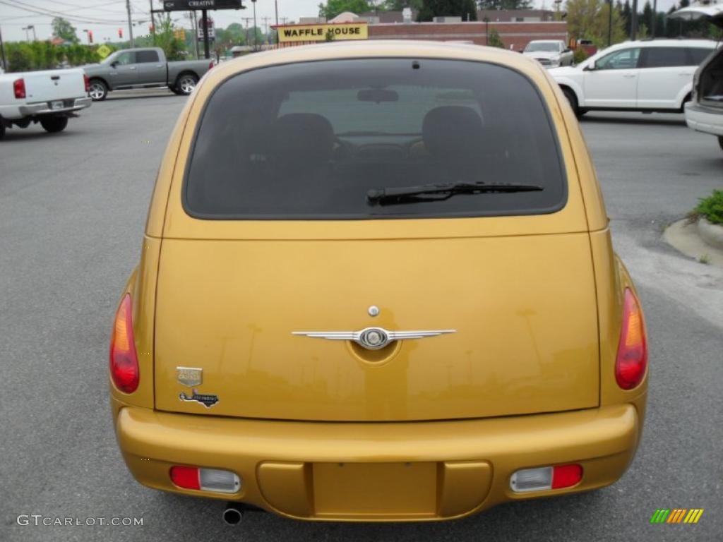 2002 PT Cruiser Dream Cruiser Series 1 - Inca Gold Pearlcoat / Taupe photo #3