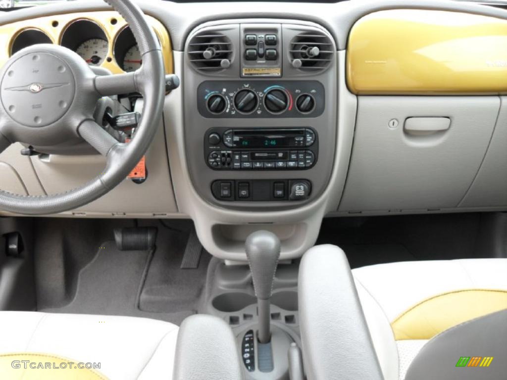 2002 PT Cruiser Dream Cruiser Series 1 - Inca Gold Pearlcoat / Taupe photo #16