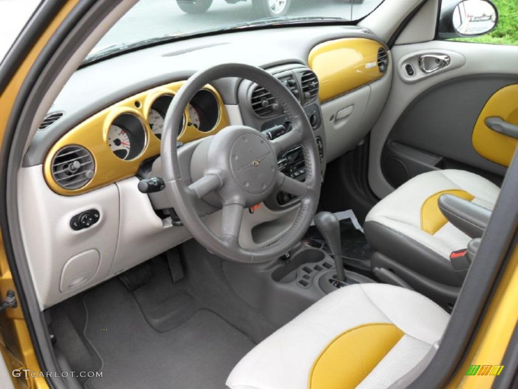 2002 PT Cruiser Dream Cruiser Series 1 - Inca Gold Pearlcoat / Taupe photo #25