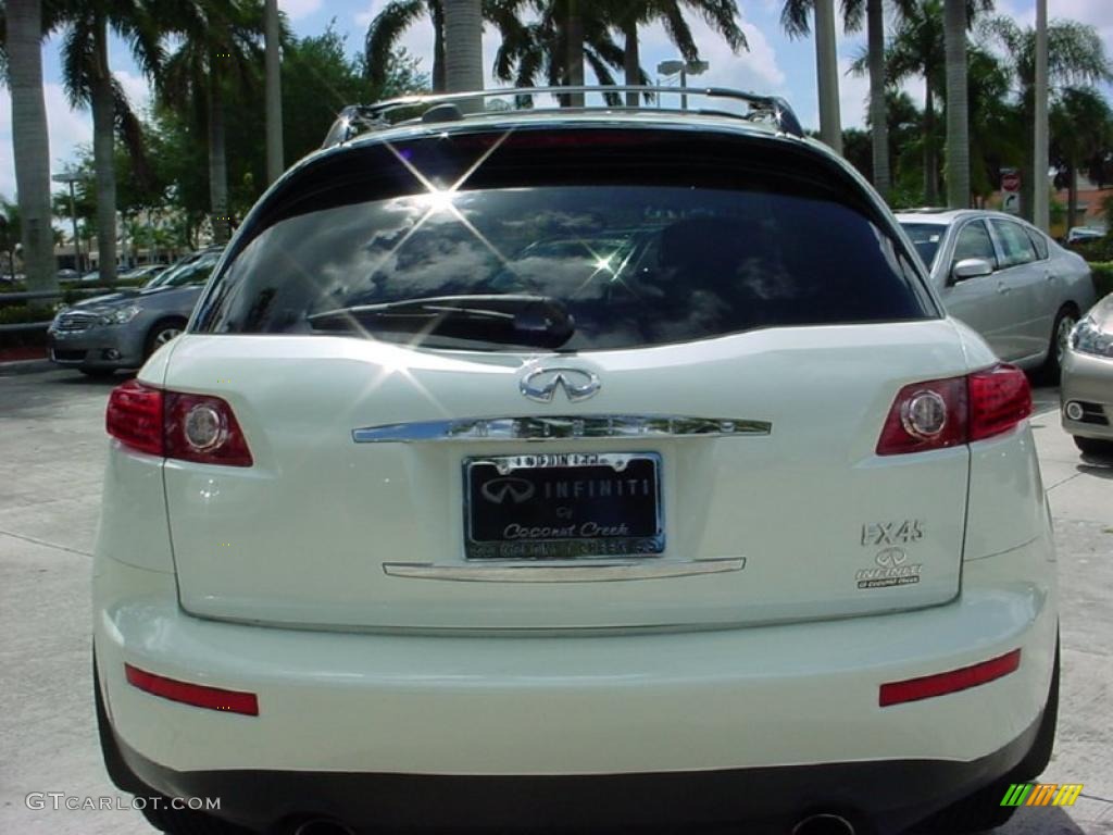 2003 FX 45 AWD - Ivory Pearl White / Willow photo #7