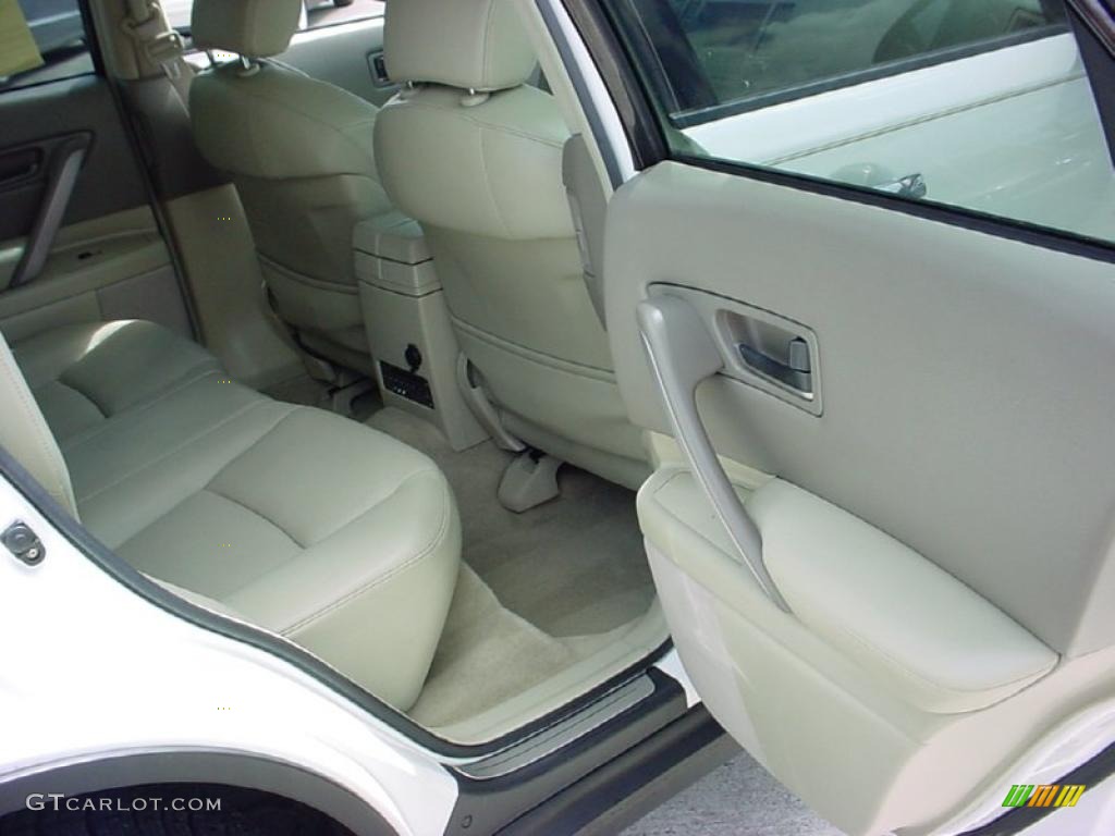 2003 FX 45 AWD - Ivory Pearl White / Willow photo #21