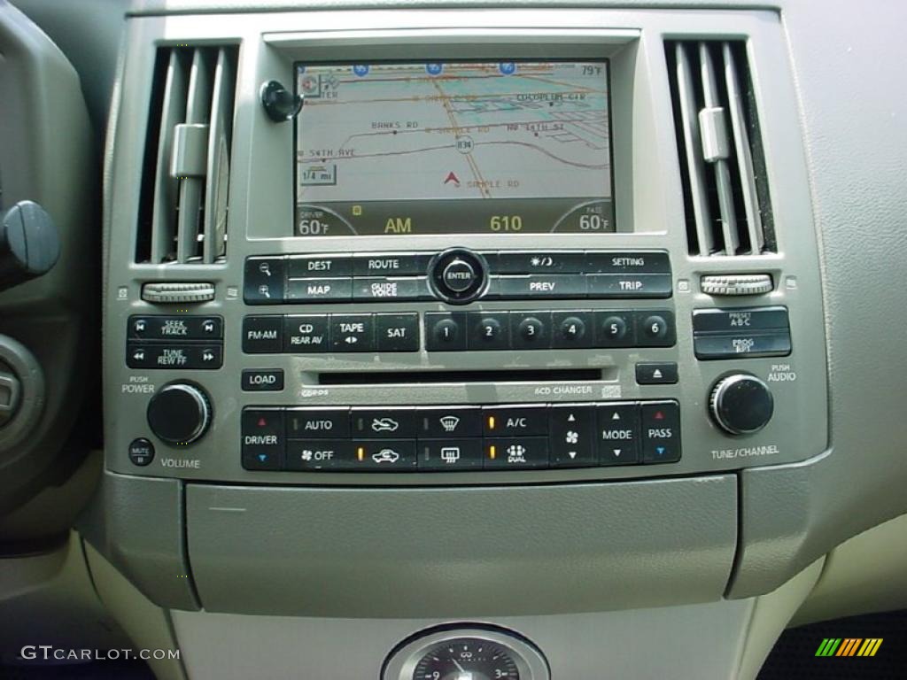 2003 FX 45 AWD - Ivory Pearl White / Willow photo #25