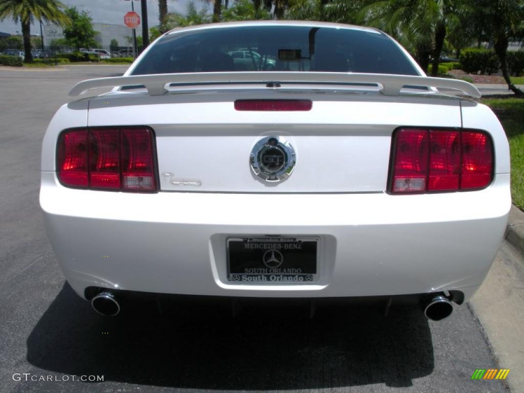 2007 Mustang GT Premium Coupe - Performance White / Black/Dove Accent photo #7