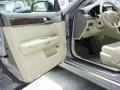Platinum Graphite - M 35 Sedan Photo No. 15