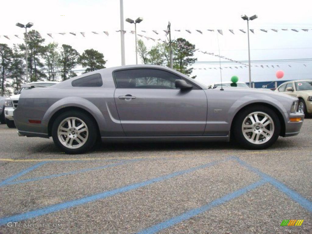 2006 Mustang GT Premium Coupe - Tungsten Grey Metallic / Black photo #7